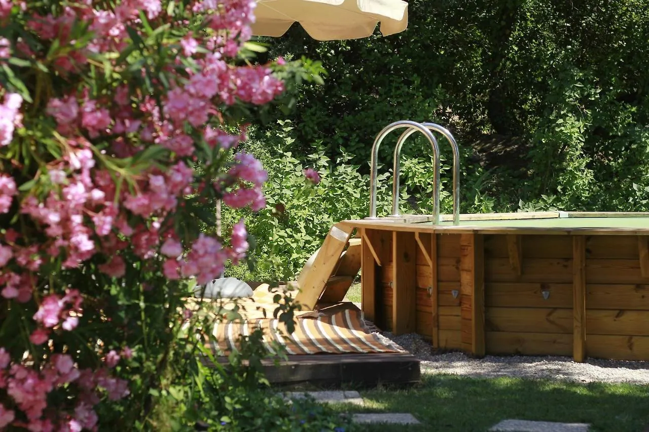 Shanti House Luberon Cheval-Blanc 0*,  France